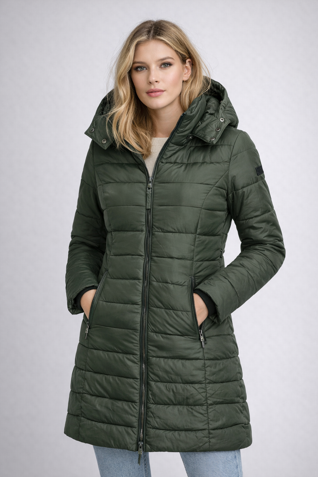 Women’s Hooded Winter Jacket – Elegant Warmth for Cold Days