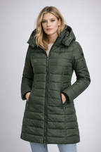 Women’s Hooded Winter Jacket – Elegant Warmth for Cold Days