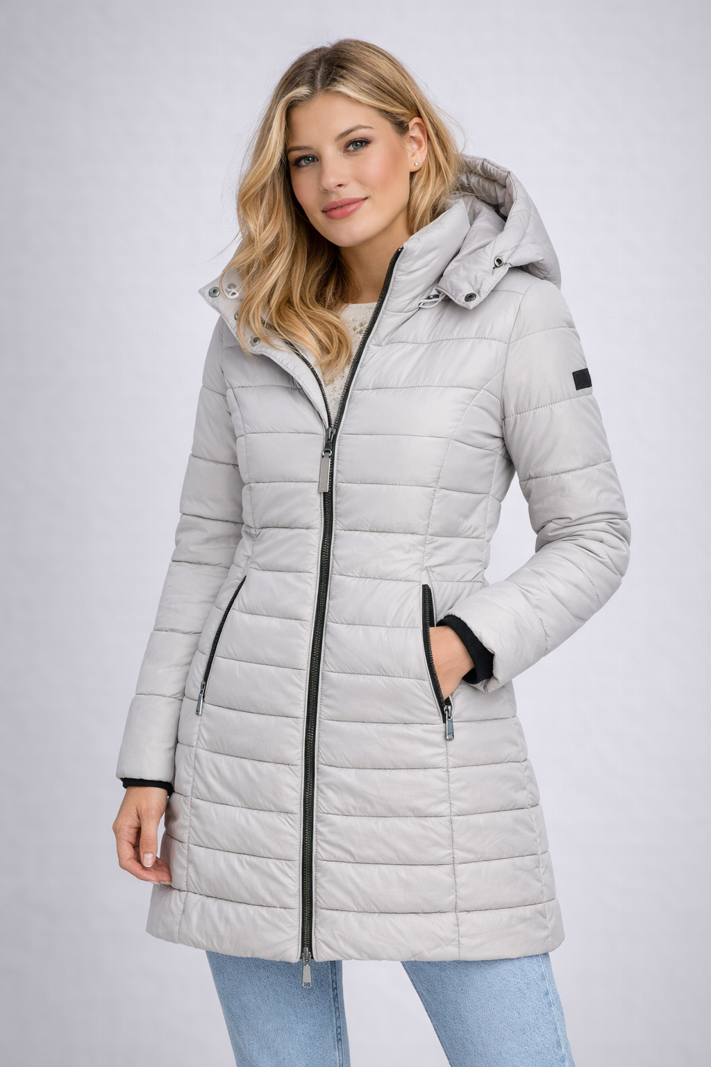 Women’s Hooded Winter Jacket – Elegant Warmth for Cold Days