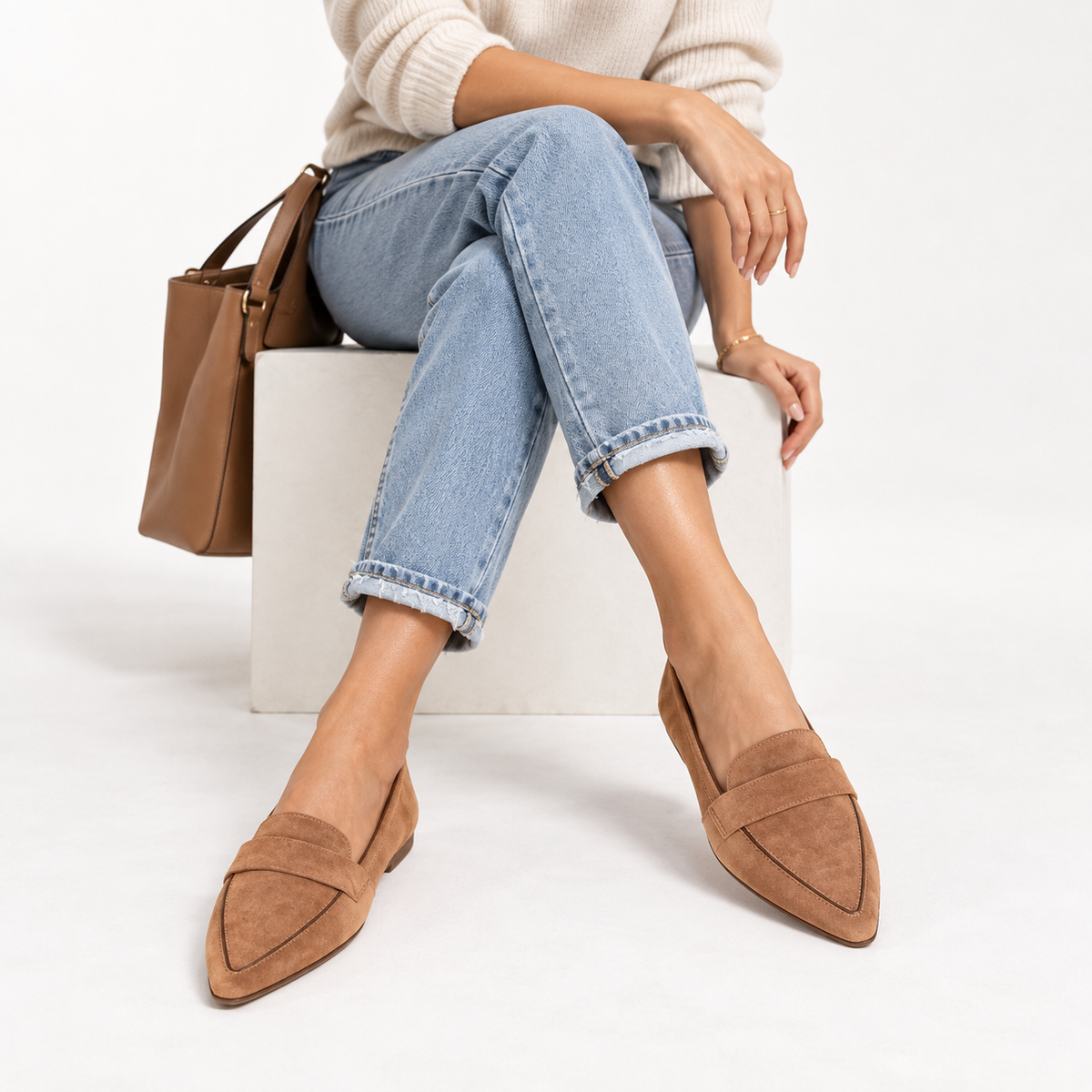 Leopard Print Pointed Toe Loafers